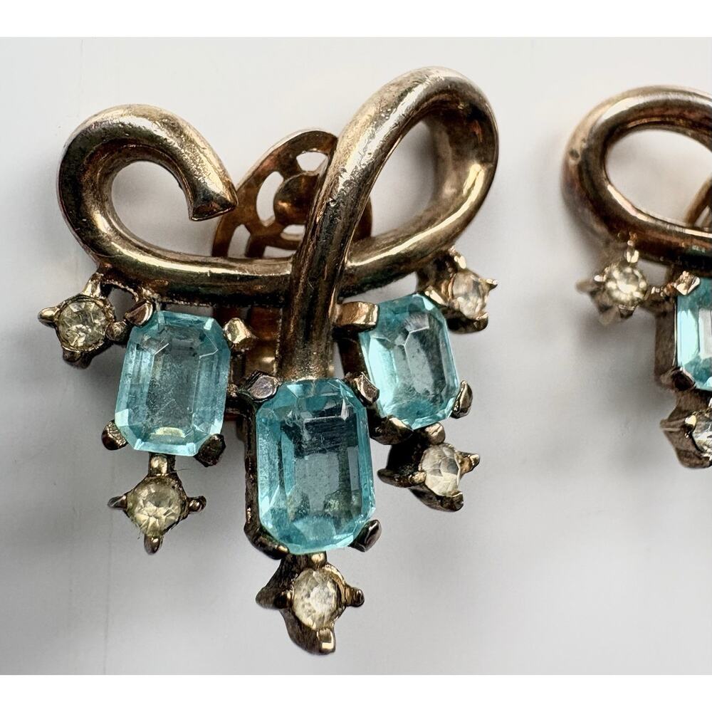 VTG Crown TRIFARI Earrings Clip-on Gold Tone Ribbon Blue Aquamarine Phillipe